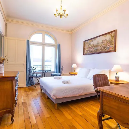 Les Halles Gourmandes