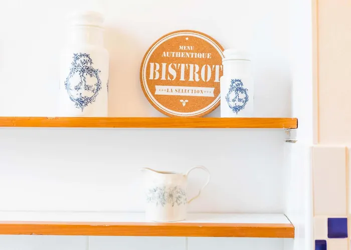 Les Halles Gourmandes Apartment