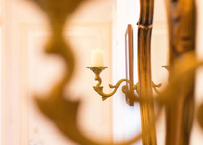 Les Halles Gourmandes Apartment *